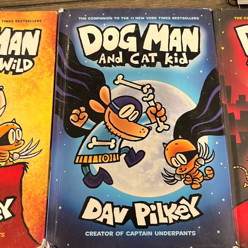 Dog man book set 3 qty kids books